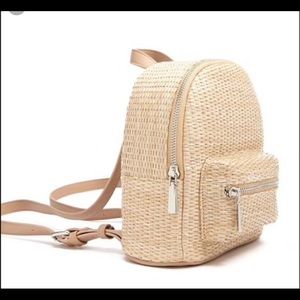 Mini Basketweave backpack !